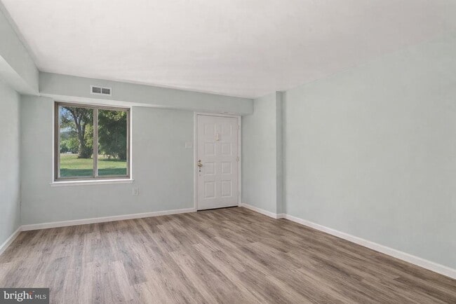 Photo - 4702 CHELSEA Ct