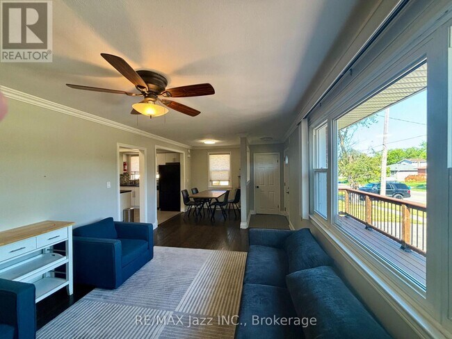 Photo - 751 Phillip Murray Ave Unit 1