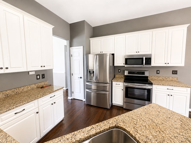 Photo - 711 Dutchman Ct