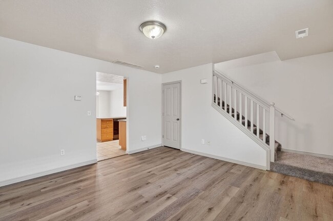 Photo - Must-See Apartment in Pheasant Ridge Pocatello!