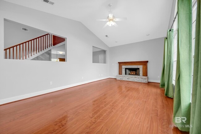 Photo - 9785 Terrace Dr