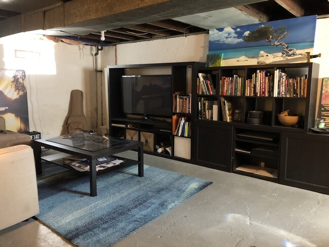 Photo - 671 Wordsworth St