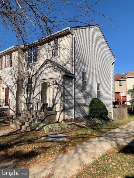 Building Photo - 12019 Bronzegate Pl Rental