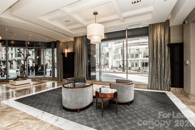 Photo - 230 S Tryon St