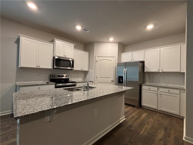 Photo - 519 Stoneybrook Dr