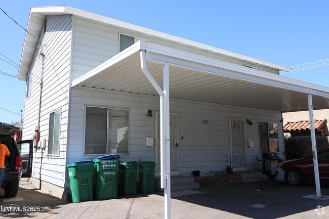 Building Photo - 315 Crampton St Rental