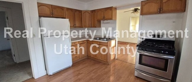 Photo - 341 N 400 W St