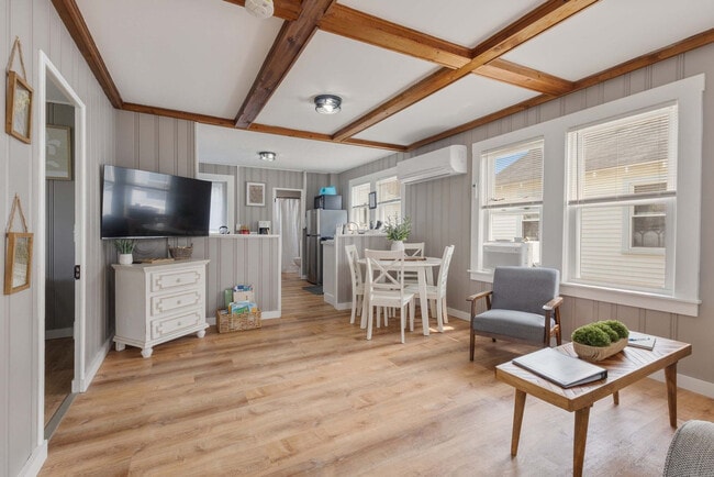 Photo - 2 Island Path Unidad ID1312436P