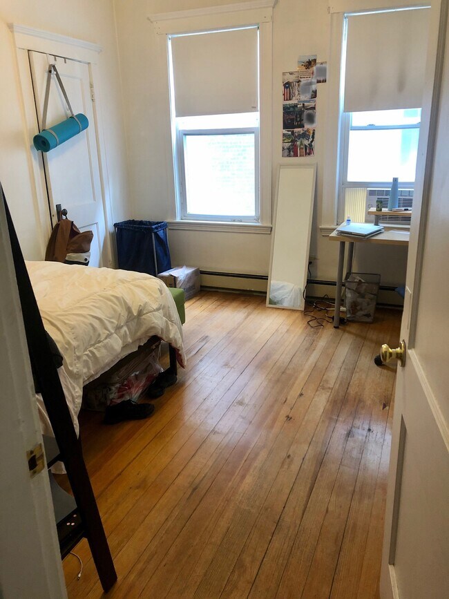 Photo - 205 Rawson Rd Unit 2