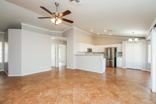 Photo - 986 S Wanda Dr