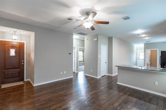 Photo - 3511 Goldleaf Trail Dr