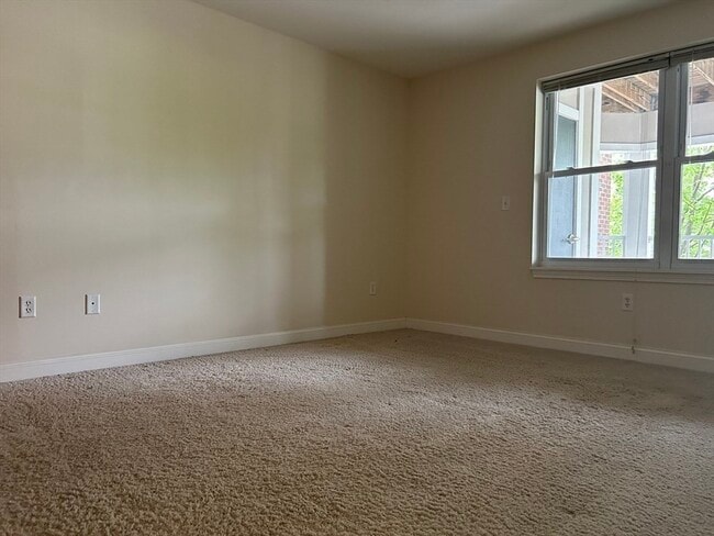 Photo - 318 Rindge Ave Unit 203