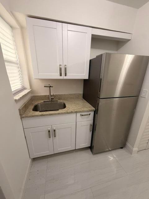 Photo - 968 W 9th St Unidad B2