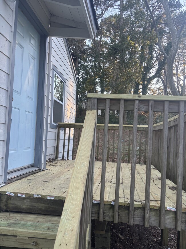 Photo - 832 79th Pl S