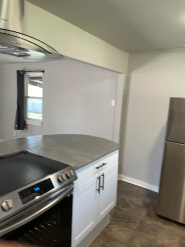 Photo - 104 S 5th St