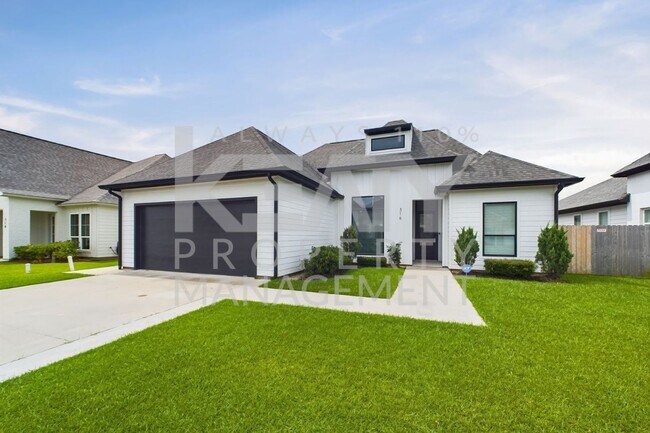 Luxurious 4 bedroom home available in Lafa... - Luxurious 4 bedroom home available in Lafa...