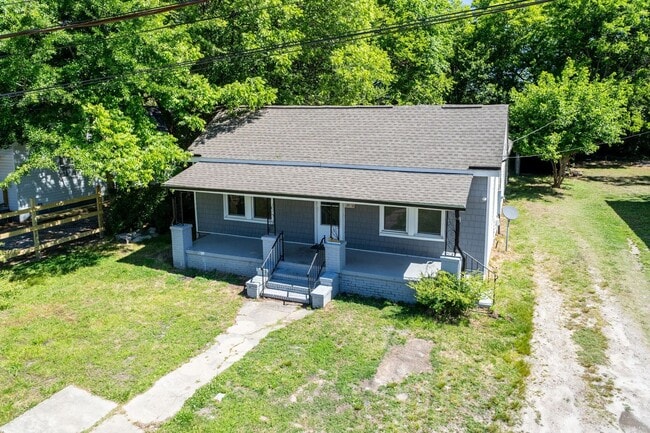 Photo - Recently Renovated Three bedroom Home!