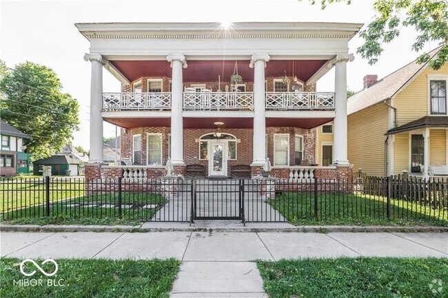 Building Photo - 1717 N Talbott St Unit 4 Rental