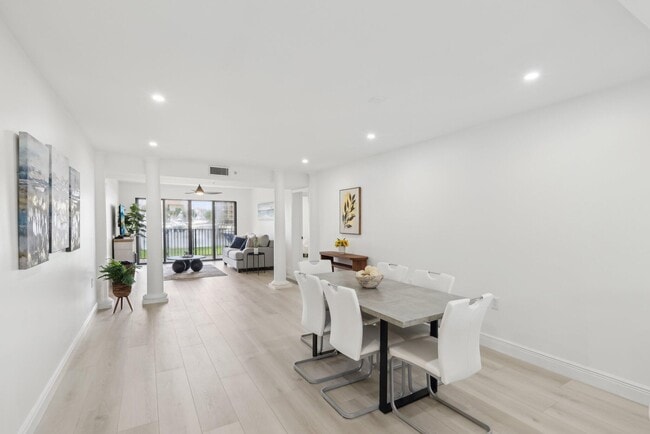 1601 Marina Isle Way Unit 101