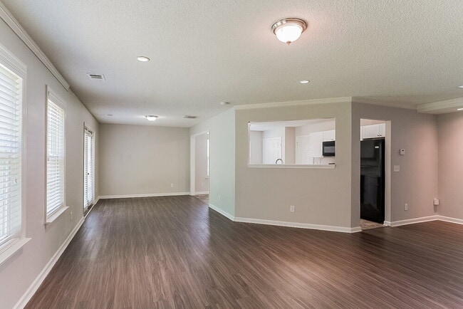Photo - 6726 Brookfield Way