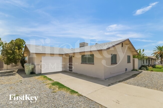 Photo - 5903 W Hearn Rd