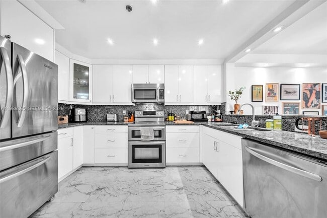 Photo - 1400 Salzedo St Unit 108