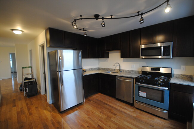 Photo - 30 Wordsworth St Apartments Unit 2