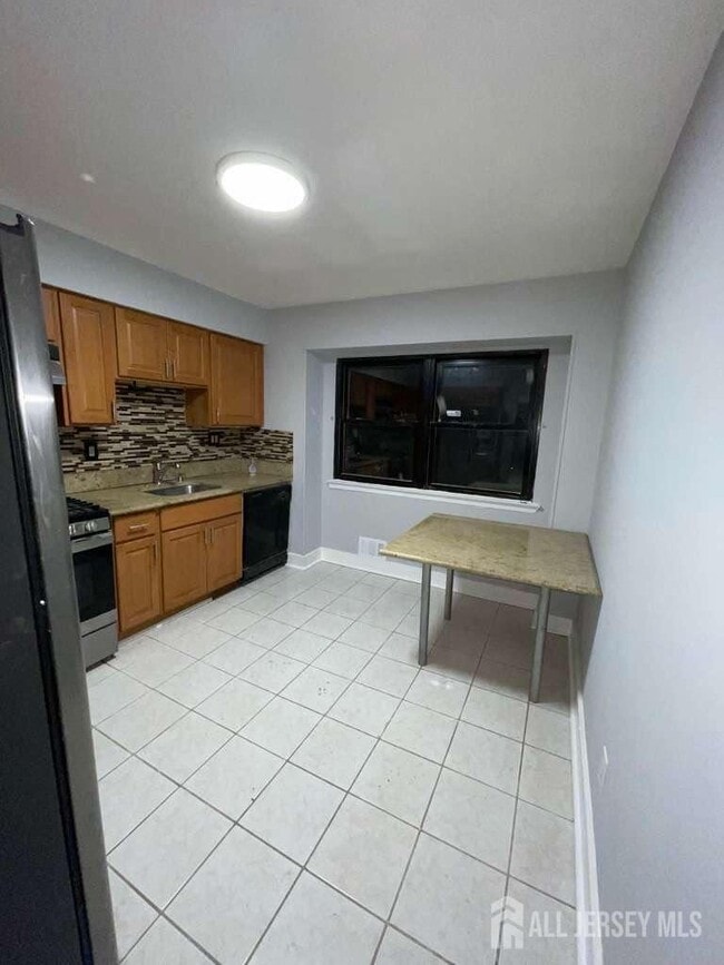Photo - 807 Merrywood Dr