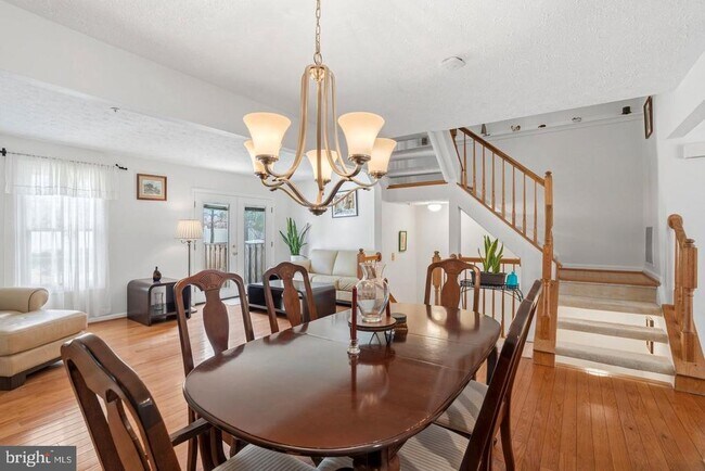 Photo - 8016 Brightlight Pl