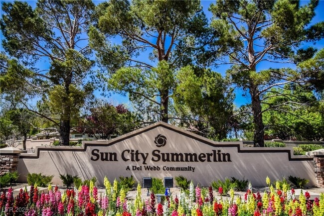 Building Photo - 2548 Tumble Brook Dr