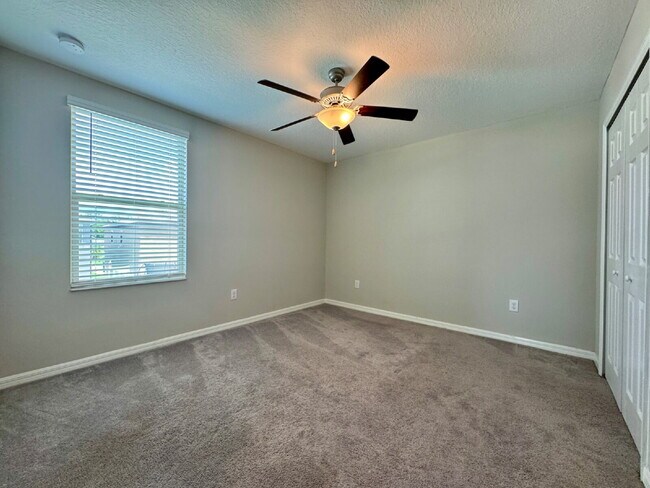Photo - 4305 Romano Busciglio St