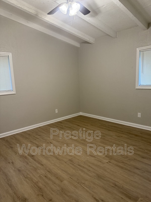 Photo - 4549 Sims St