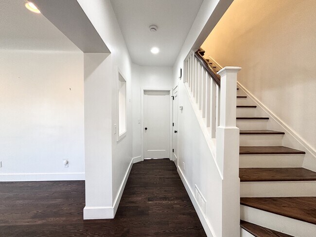 Photo - 77 Hillside Ave