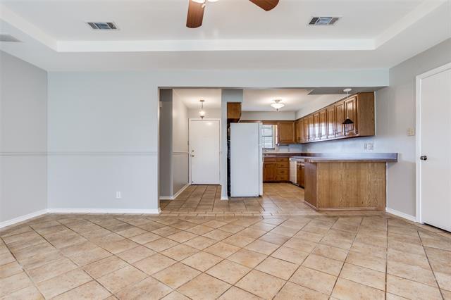 Photo - 3710 Lillie St