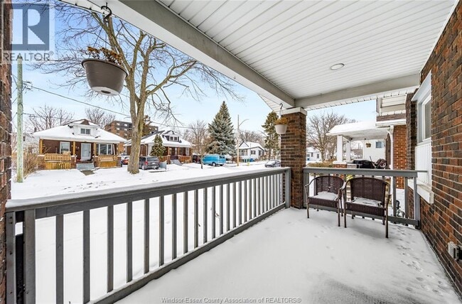 Photo - 3425 Baby St