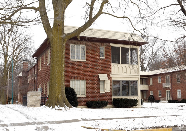 Photo - 517 E Washington St