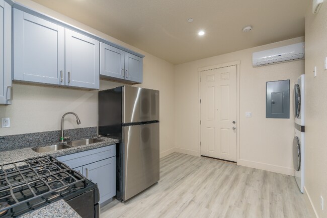 Photo - 1754 Vosti Ave Unit A