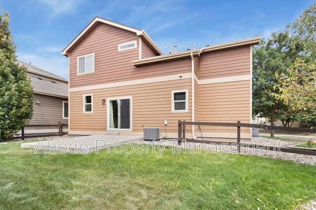 Photo - 311 Newaygo Dr