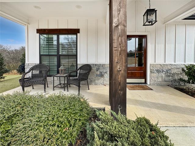 Photo - 405 Ridgeview Rd