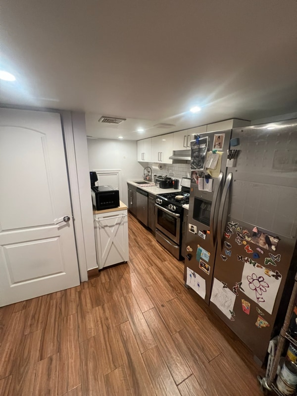 Photo - 370 E 32nd St Unidad 1