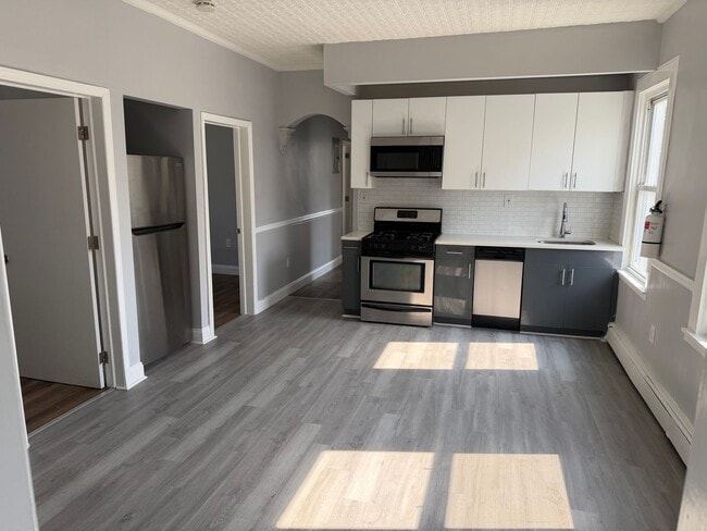 Building Photo - 105 23rd Ave Unit 2
