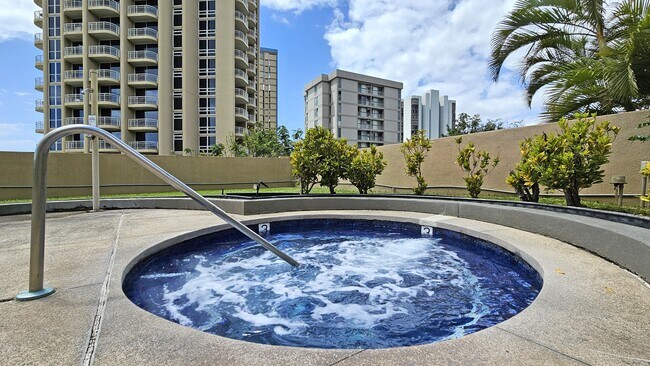 Photo - 2101 Nuuanu Ave