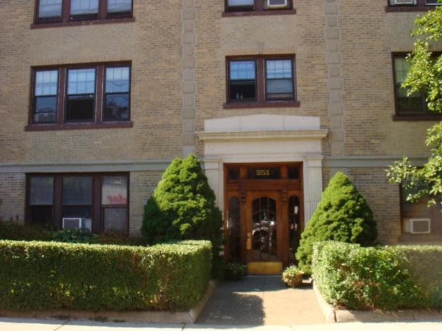 Photo - 251 Kelton St Unit 3