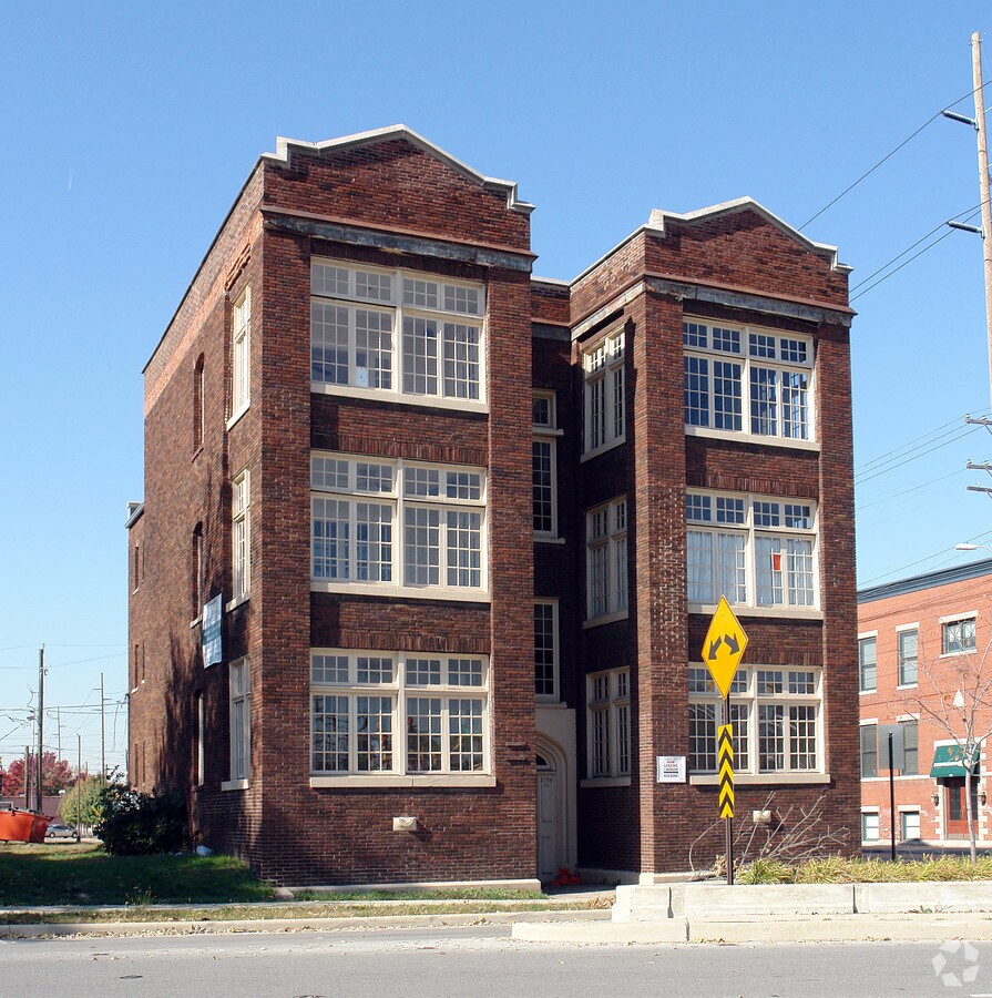 The Smart Building at Delaware - The Smart Building at Delaware Apartments
