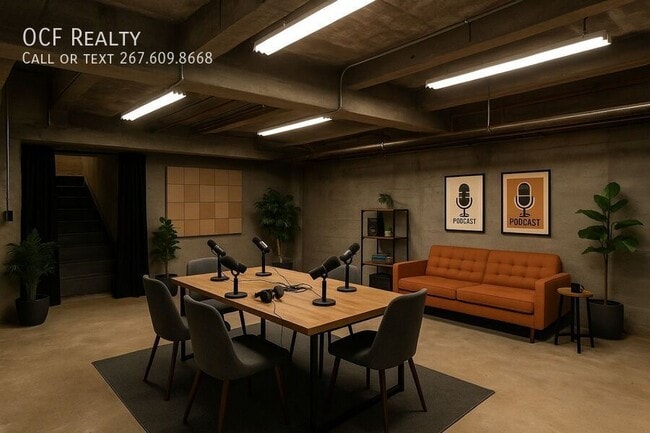 Building Photo - 144-50 W Laurel St Unit COMMERCIAL