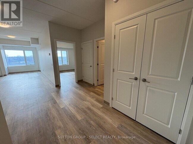 Photo - 99 Pond Mills Rd Unit 1004