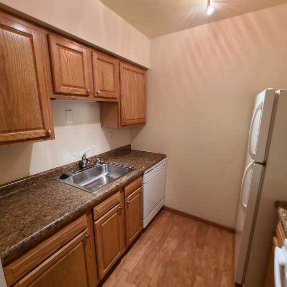 Photo - Country Village Apartments