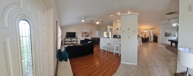 Photo - 1607 SW 18th St