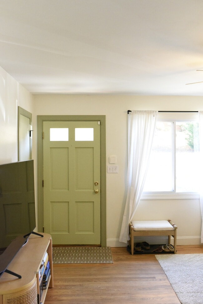 Photo - 1113 Ardmore Dr