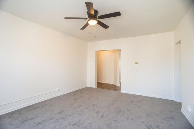 Photo - 6405 N Hamilton Ave Unidad 2